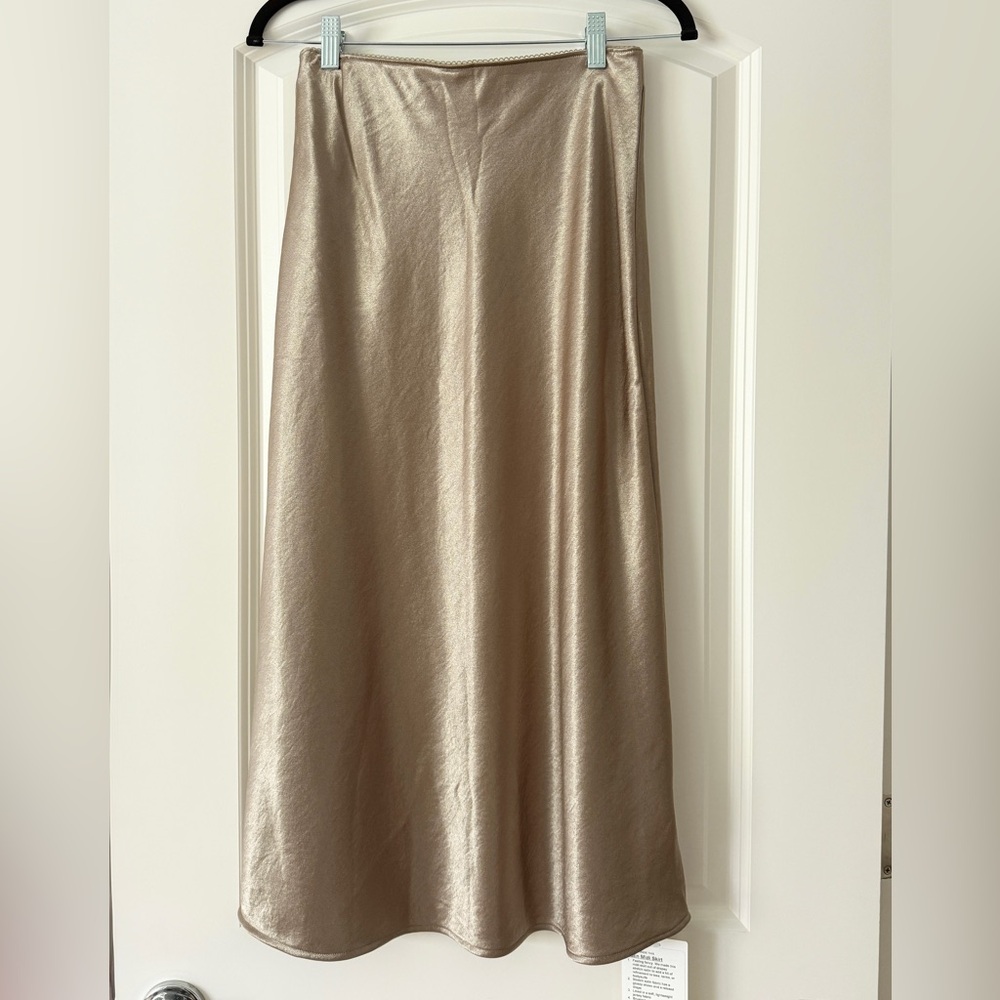 NWT Lululemon Satin Midi Skirt Sheer Oak Size S Champagne Beige - Picture 2 of 4